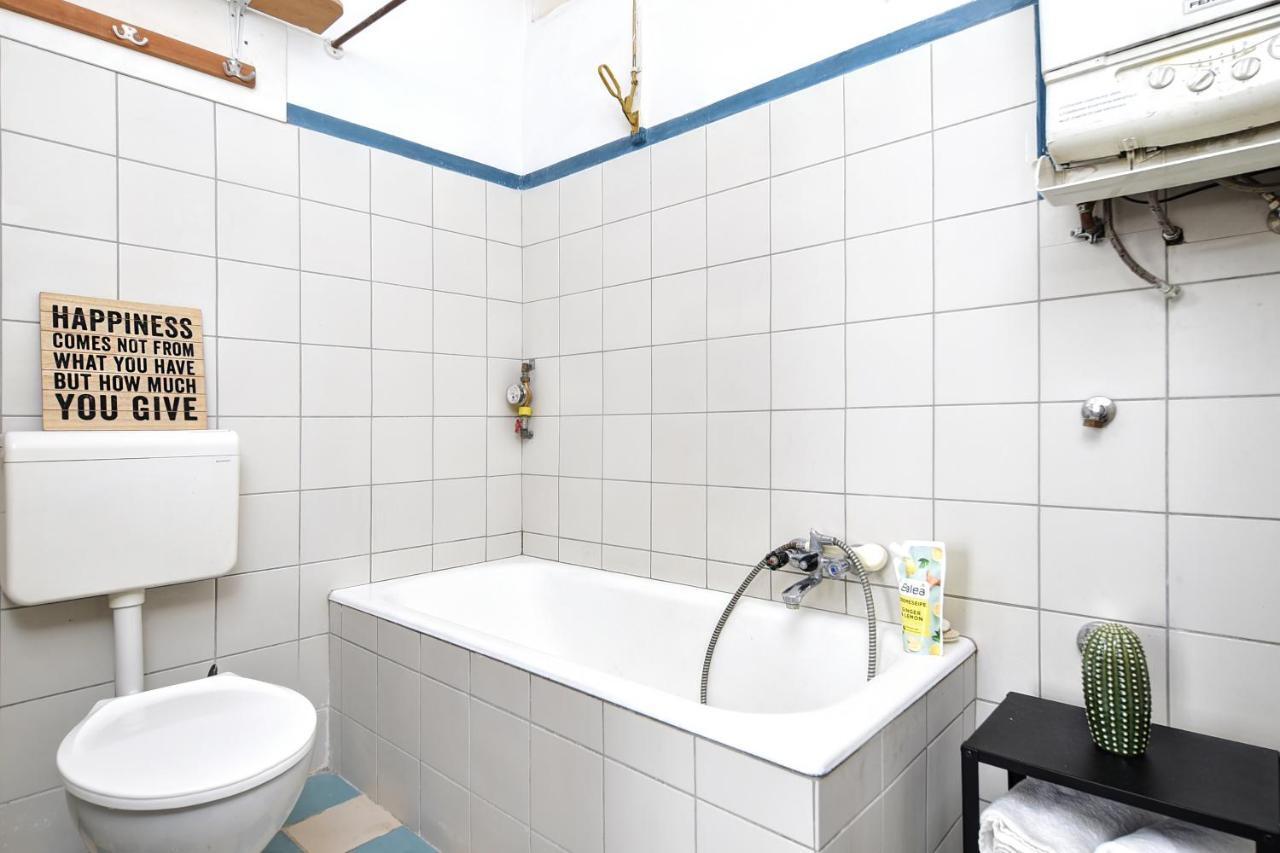 Apartament Bg Kaldy Gyula Studio's *